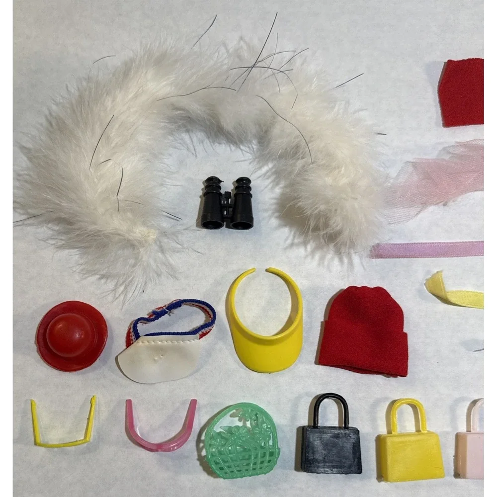Vintage Lot of Barbie/Barbie Clone Accessories Assorted 27 Pieces BB15-1